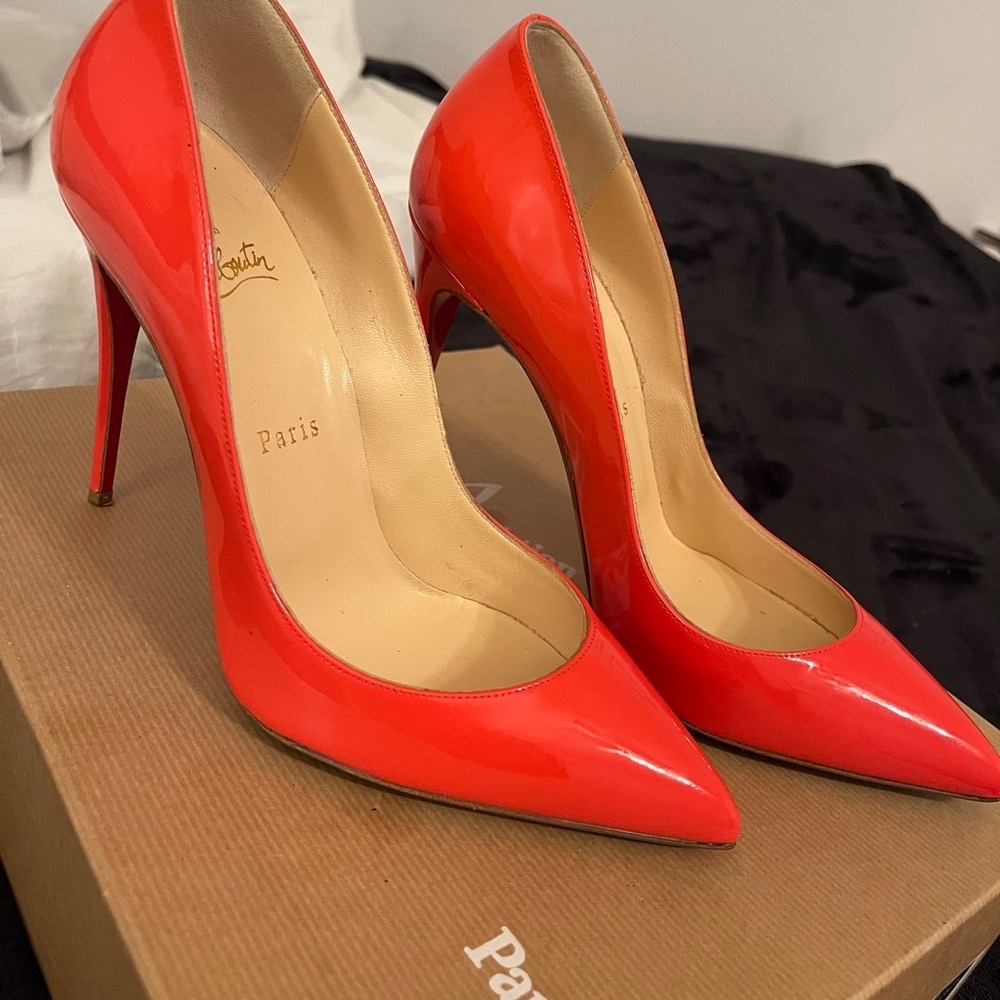 Red bottoms